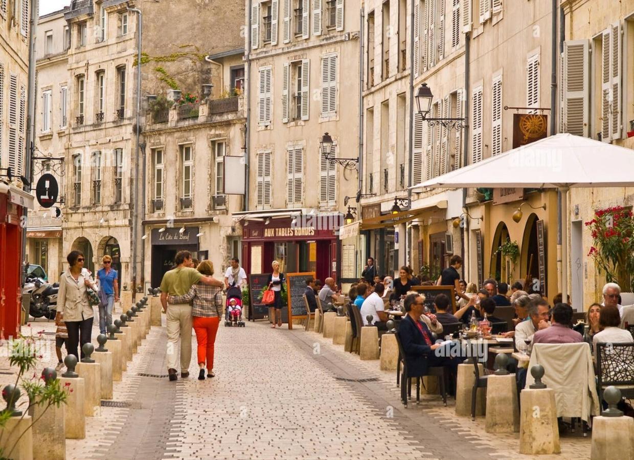 Appartement T3 Tout Confort En Duplex A 20Mn A Pied Du Centre-Ville Avec Tv Et Wifi La Rochelle  Kültér fotó
