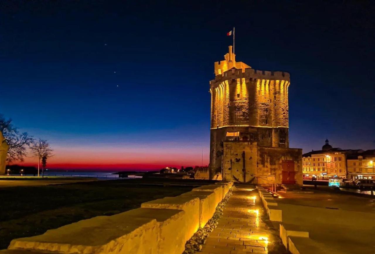 Appartement T3 Tout Confort En Duplex A 20Mn A Pied Du Centre-Ville Avec Tv Et Wifi La Rochelle  Kültér fotó